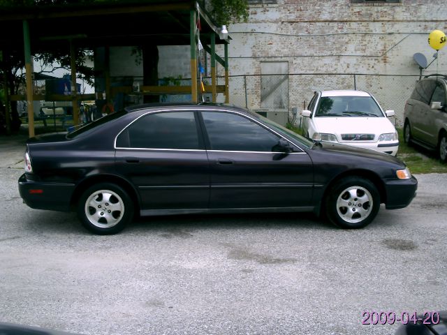Honda Accord 1997 photo 1