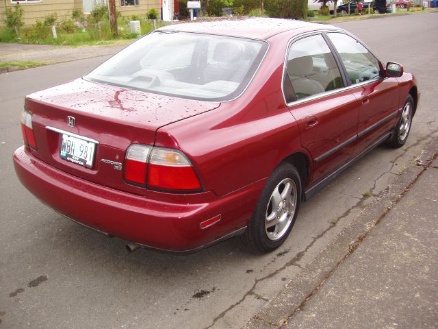 Honda Accord 1997 photo 1