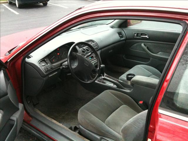 Honda Accord 1997 photo 4