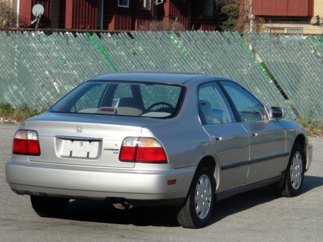 Honda Accord 1997 photo 5