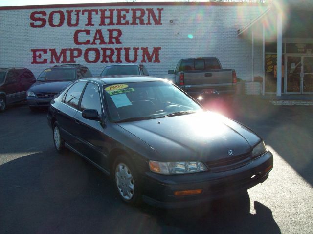 Honda Accord 1997 photo 4