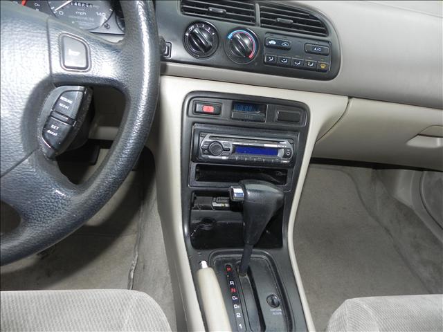 Honda Accord 1997 photo 1