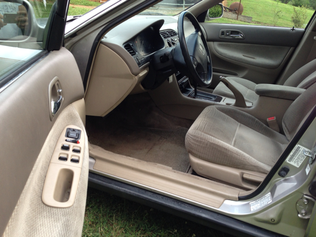 Honda Accord 1997 photo 4