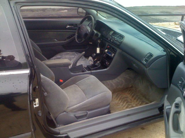 Honda Accord 1997 photo 12