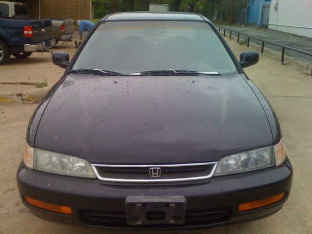 Honda Accord 1997 photo 9