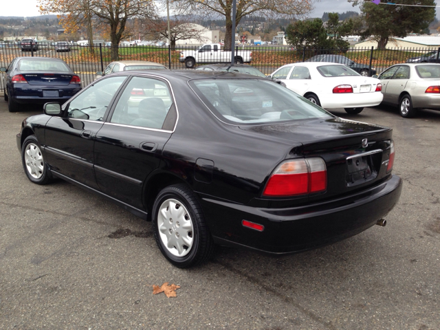 Honda Accord 1997 photo 3