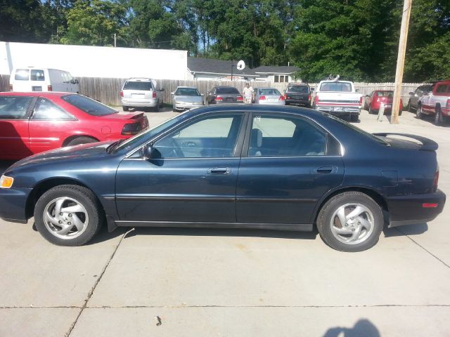Honda Accord 1997 photo 1
