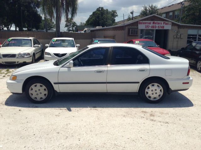 Honda Accord 1997 photo 3