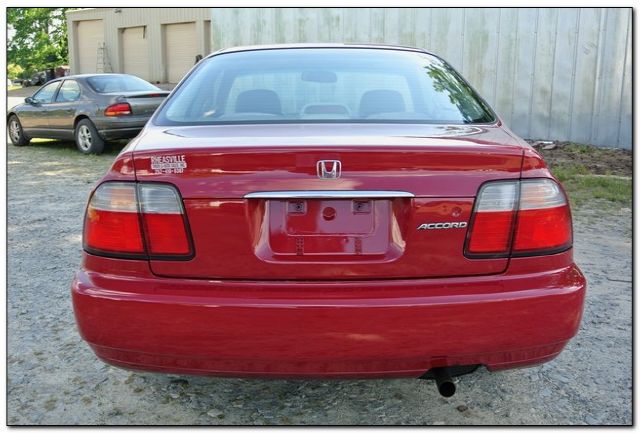 Honda Accord 1997 photo 11