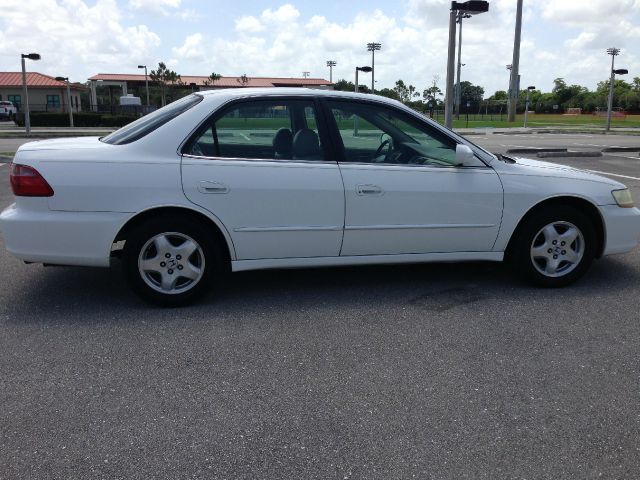 Honda Accord 1998 photo 1