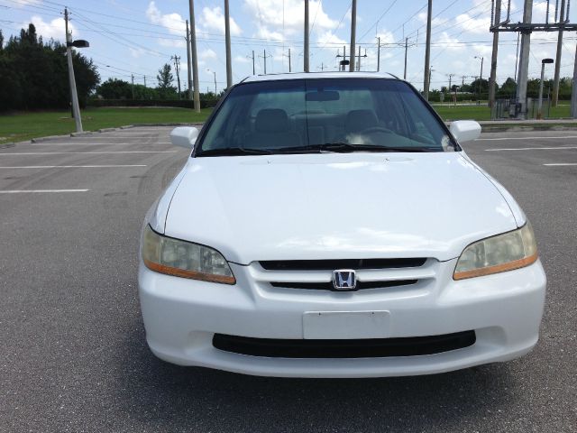 Honda Accord 1998 photo 3