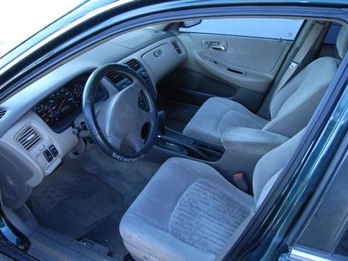 Honda Accord 1998 photo 2