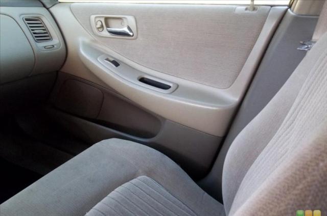 Honda Accord 1998 photo 1