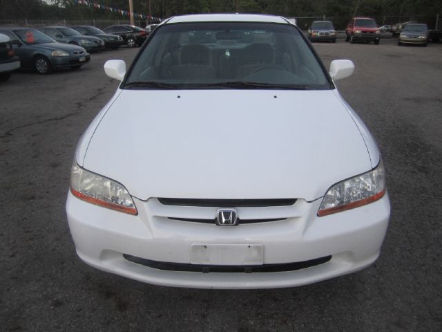 Honda Accord GTC Sedan