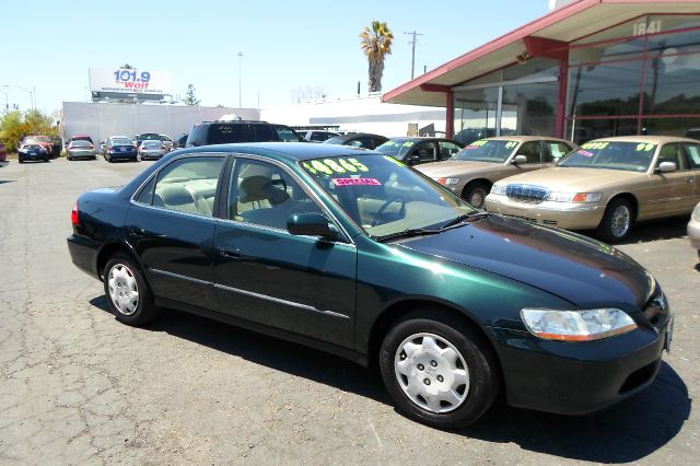 Honda Accord 1998 photo 3