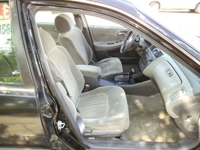 Honda Accord 1998 photo 1