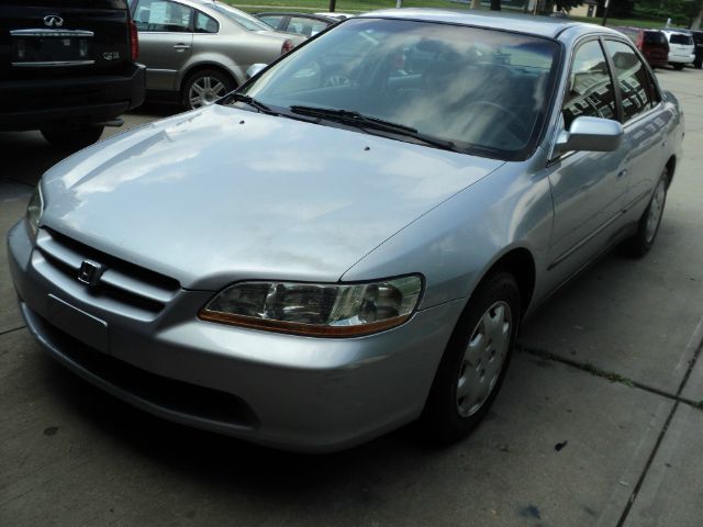 Honda Accord 1998 photo 2