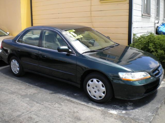 Honda Accord 1998 photo 1