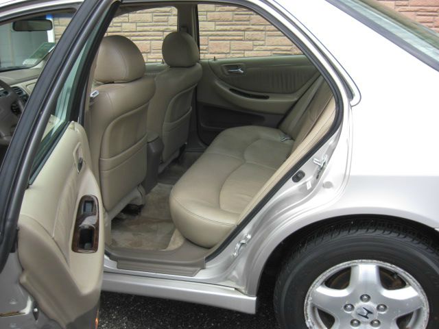Honda Accord 1998 photo 3