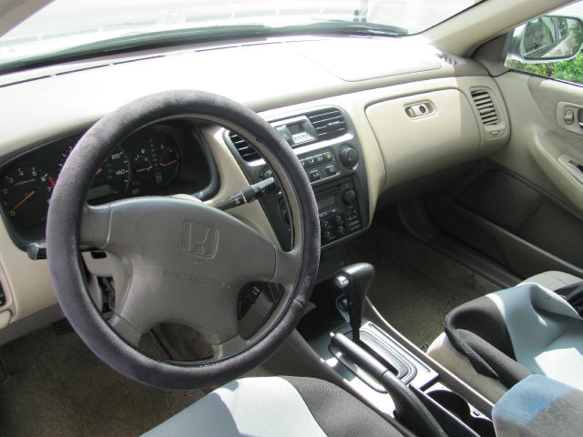 Honda Accord 1998 photo 1