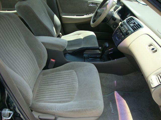 Honda Accord GTC Sedan