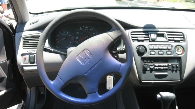 Honda Accord 1998 photo 10