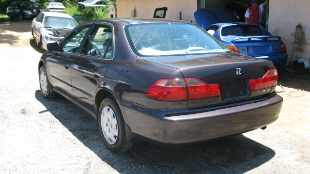 Honda Accord 1998 photo 11