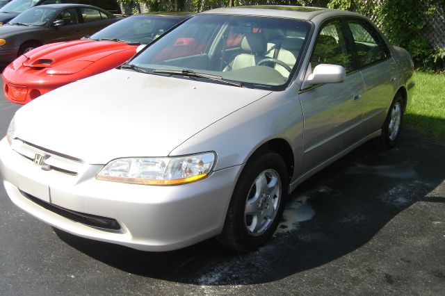 Honda Accord 1998 photo 1