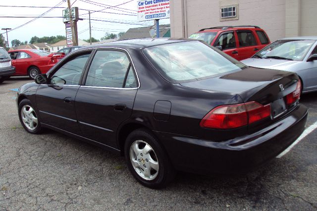 Honda Accord 1998 photo 1