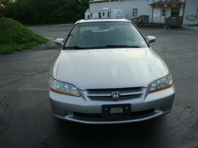 Honda Accord 1998 photo 2