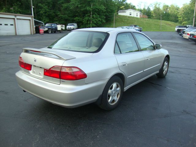 Honda Accord 1998 photo 3