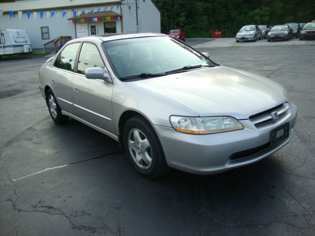 Honda Accord 1998 photo 4