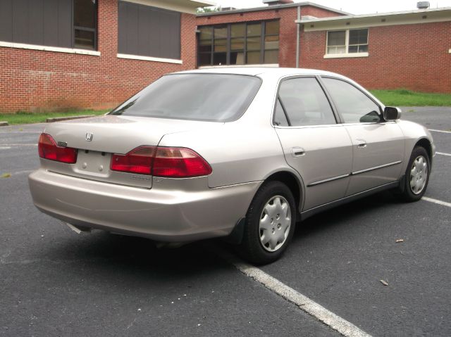 Honda Accord GTC Sedan
