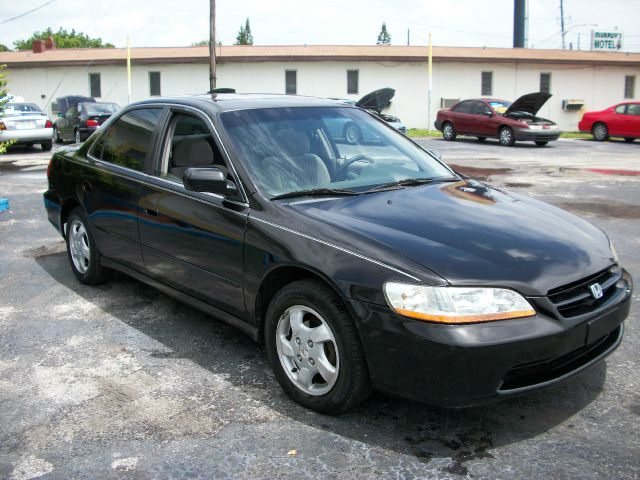 Honda Accord 1998 photo 4