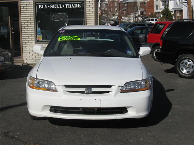 Honda Accord XL 1500 4WD Sedan