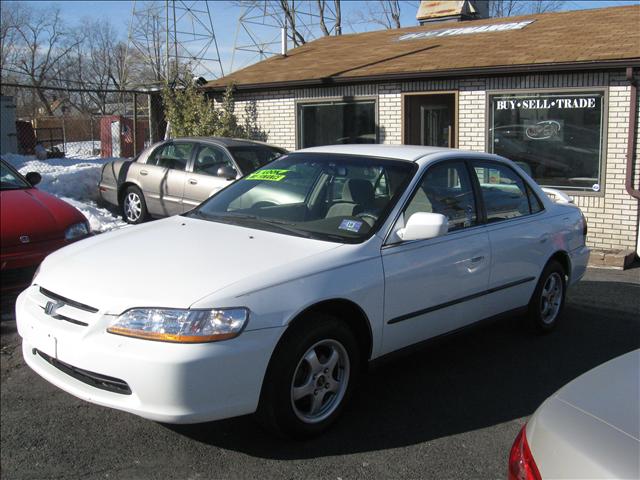 Honda Accord 1999 photo 1