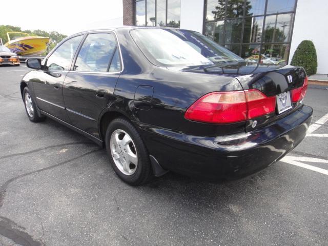 Honda Accord 1999 photo 3