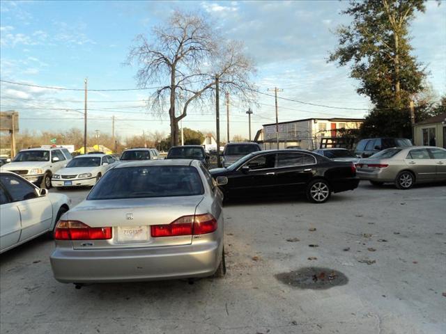 Honda Accord 1999 photo 3