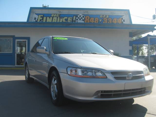 Honda Accord 1999 photo 1