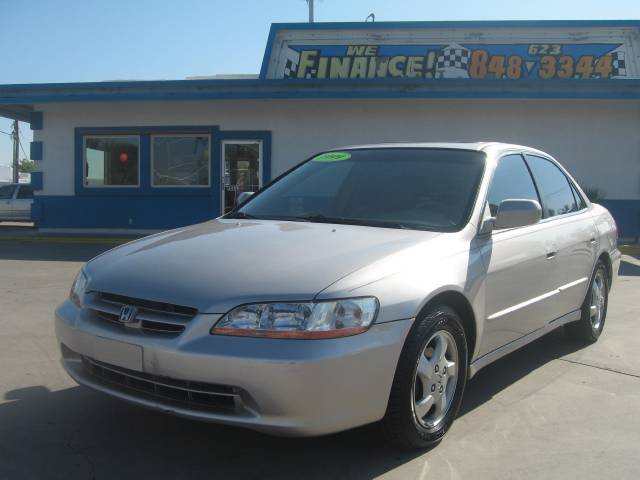 Honda Accord 1999 photo 3