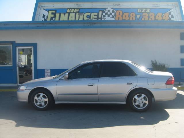 Honda Accord 1999 photo 4