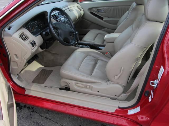 Honda Accord 1999 photo 2