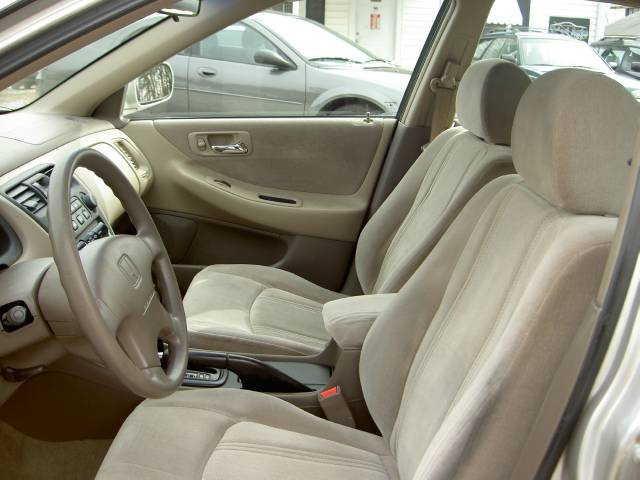 Honda Accord 1999 photo 3