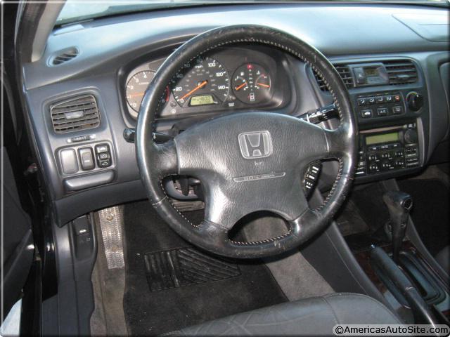 Honda Accord 1999 photo 4