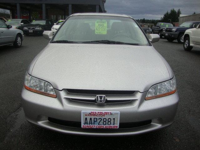 Honda Accord 1999 photo 4