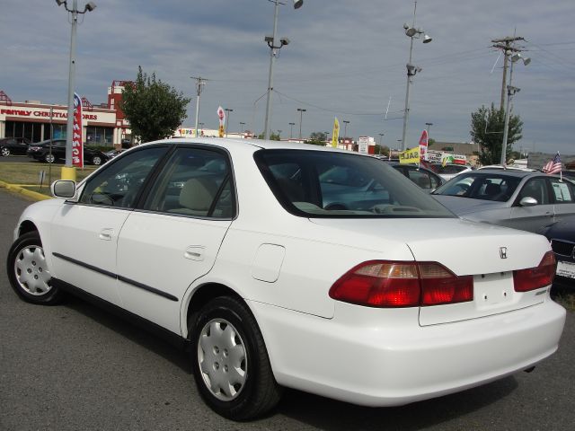 Honda Accord 1999 photo 1