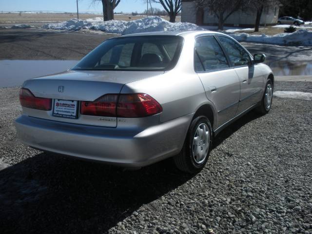 Honda Accord 1999 photo 4