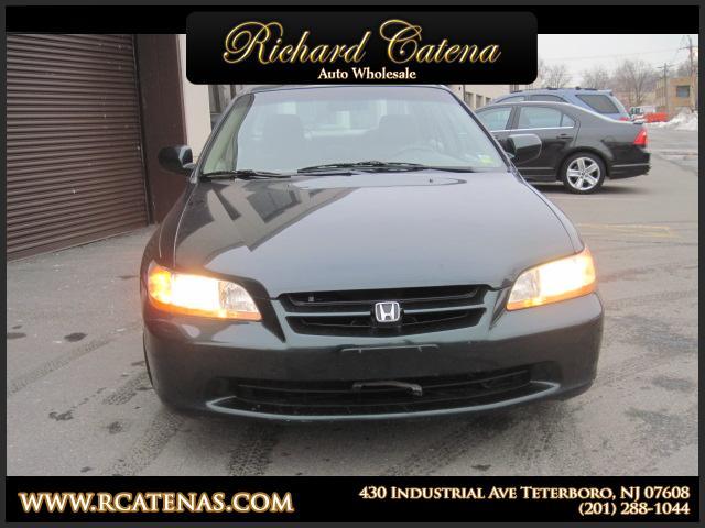 Honda Accord 1999 photo 1