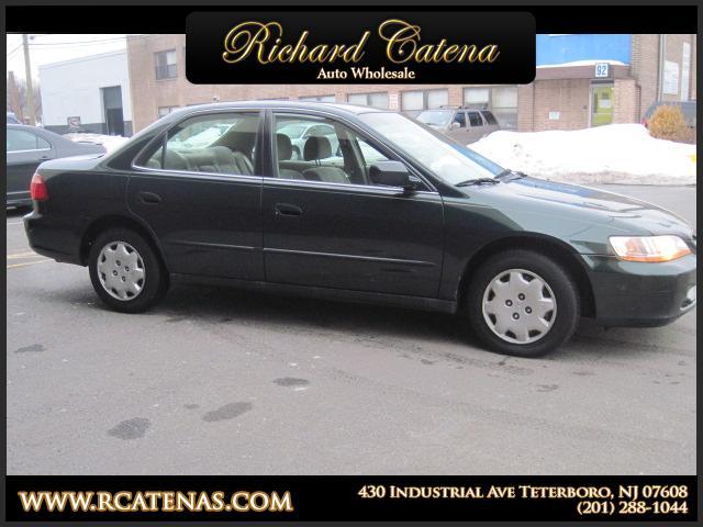 Honda Accord 1999 photo 2