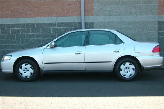 Honda Accord 1999 photo 11